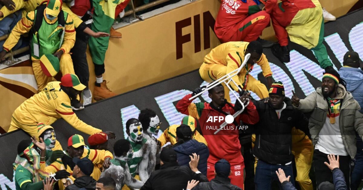 Morocco's king releases Senegal football fans from jail for Eid
