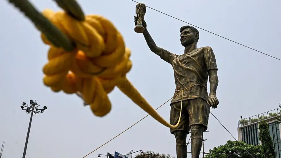India to take down Messi's giant statue due to safety worries