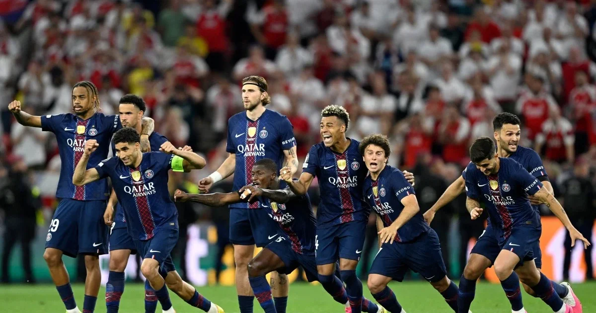 Paris welcomes PSG Champions League winners amid tight security
