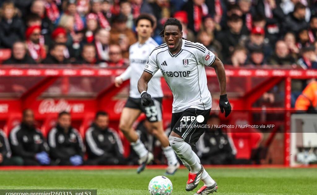 Fenerbahçe Chief in London to Discuss Bassey Deal