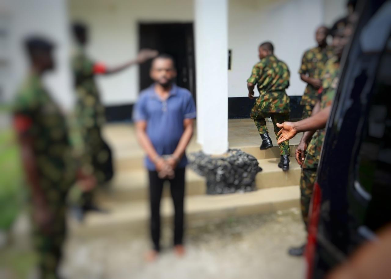 Navy transfers suspected militant to SSS