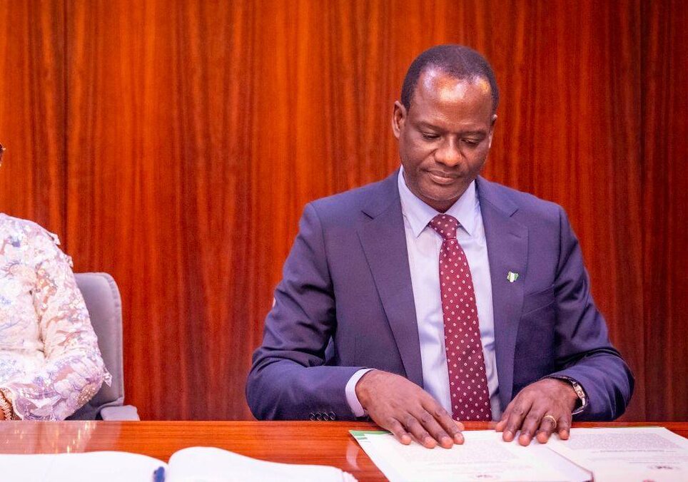 Nigeria Gets New Funding Offers from Investors and Lenders
