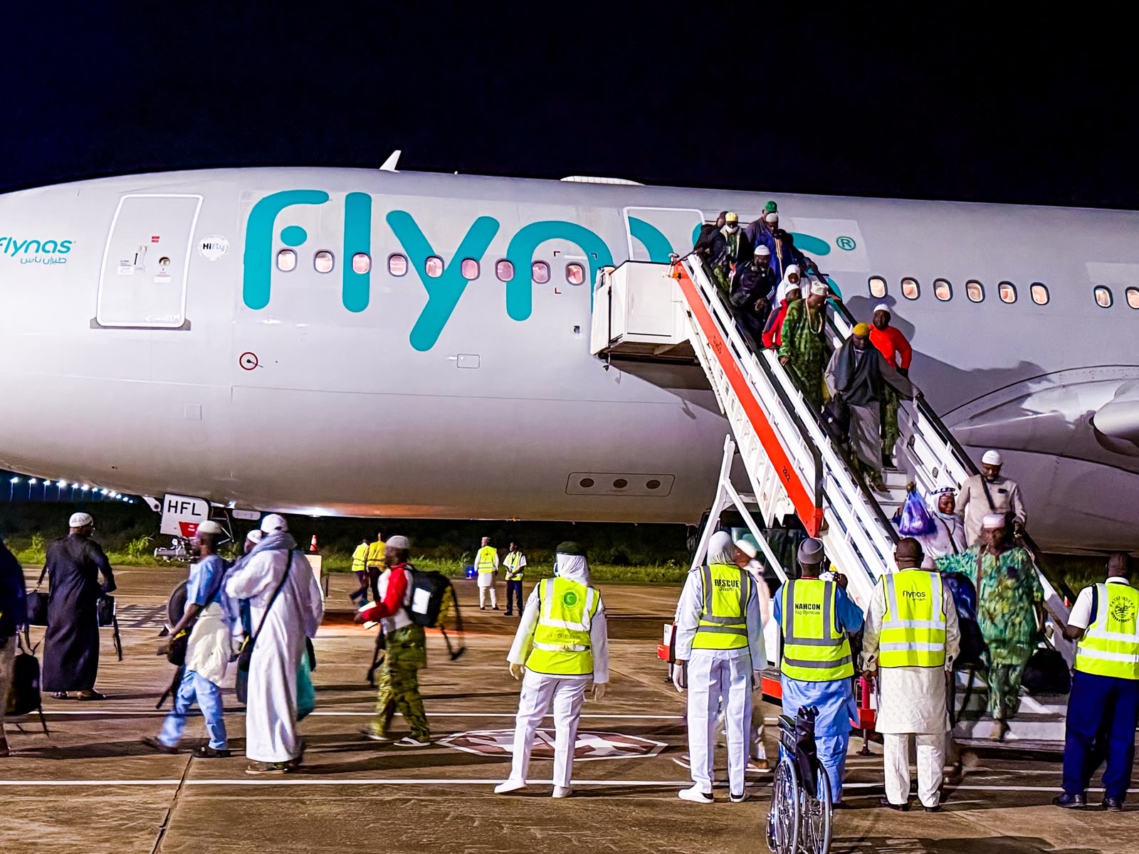 Ogun State Welcomes 345 Pilgrims Back from Hajj