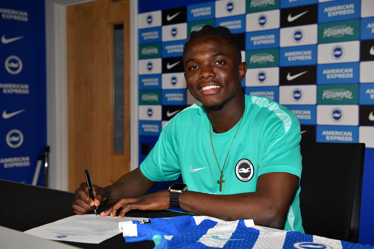 Zadok Yohanna joins Brighton for youth development