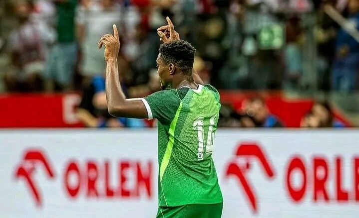 Rafiu Durosinmi Gets Married After International Break with Super Eagles