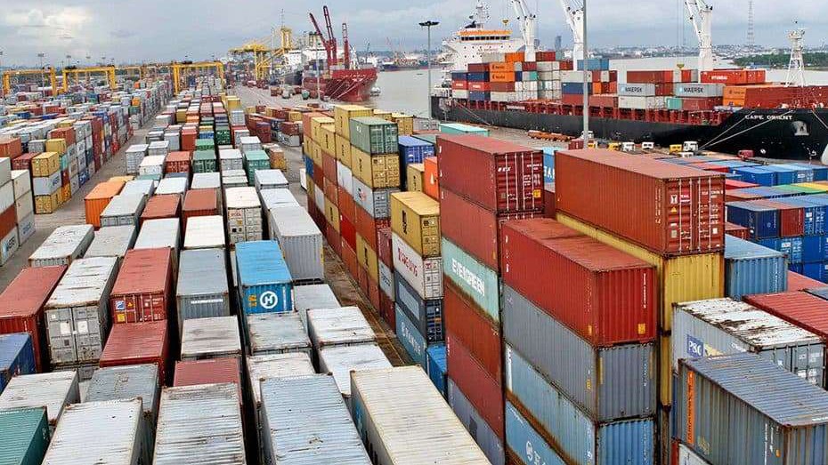 37 Ships Bringing Fuel, Food, and More to Lagos Ports