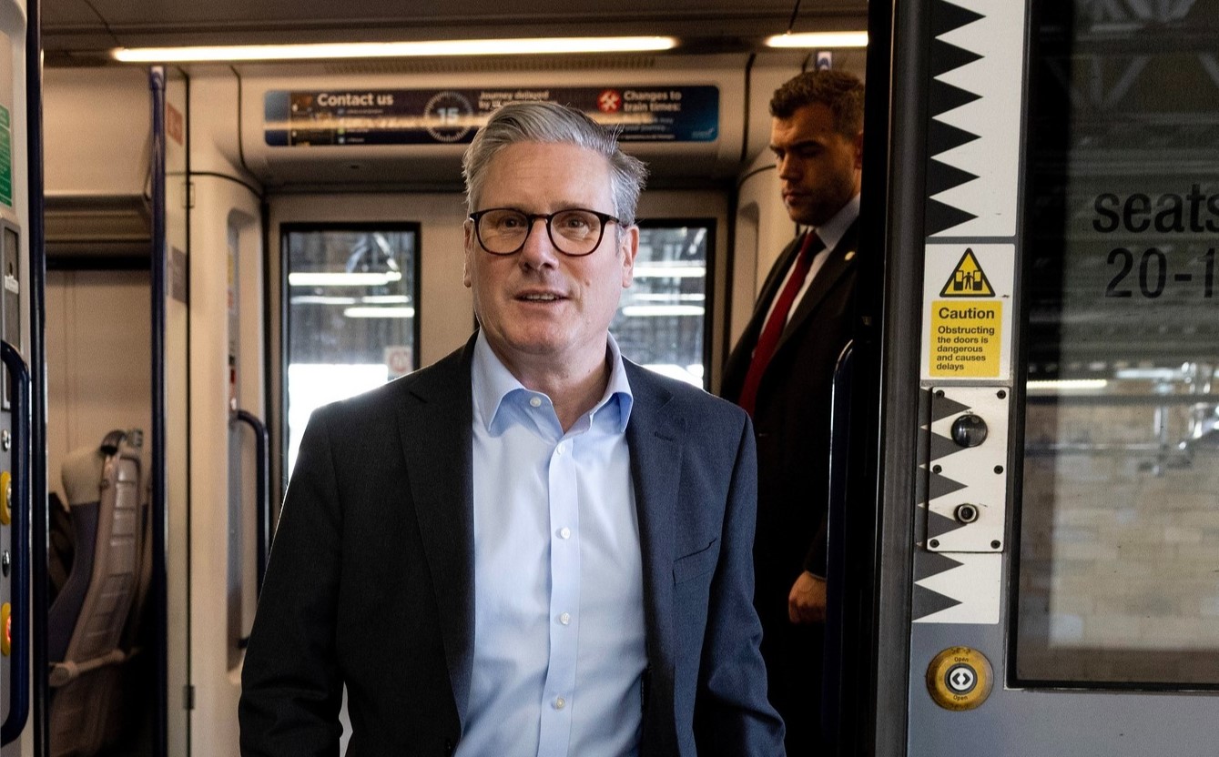 UK Prime Minister Keir Starmer steps down
