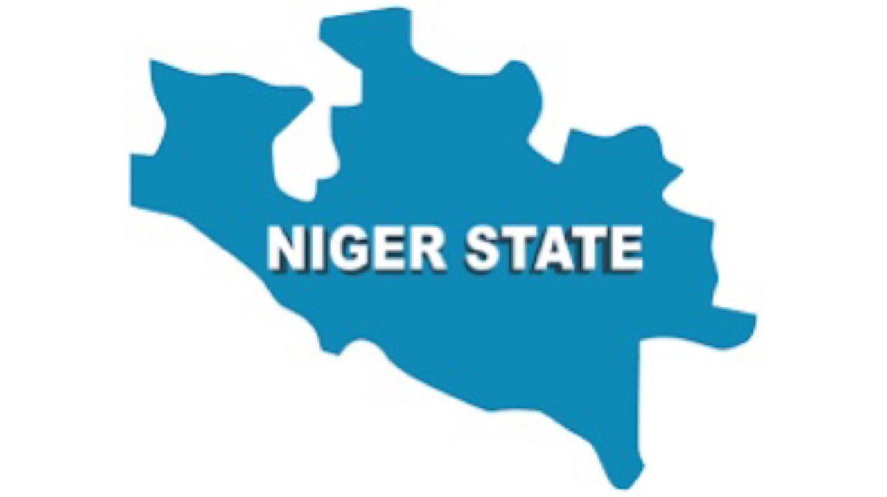Five confirmed dead, eight hurt in Niger State road accident