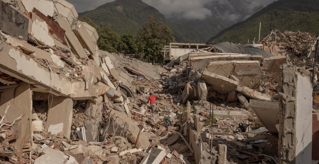 Venezuela Earthquake Deaths Rise to 1,943