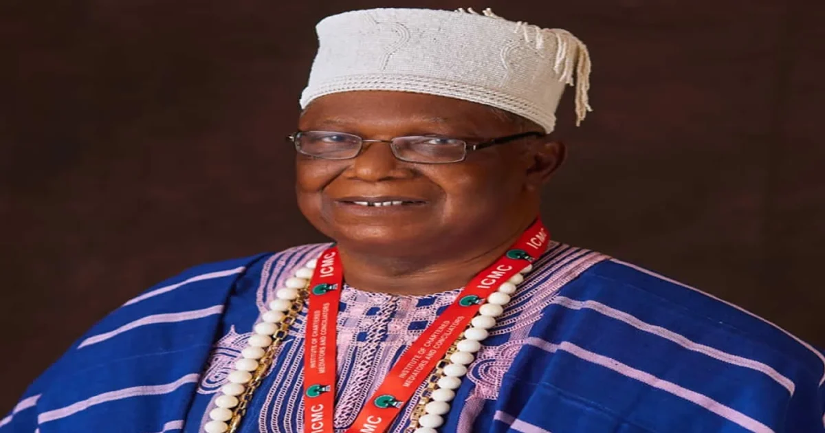 Ogun king calls on residents to come together for community growth