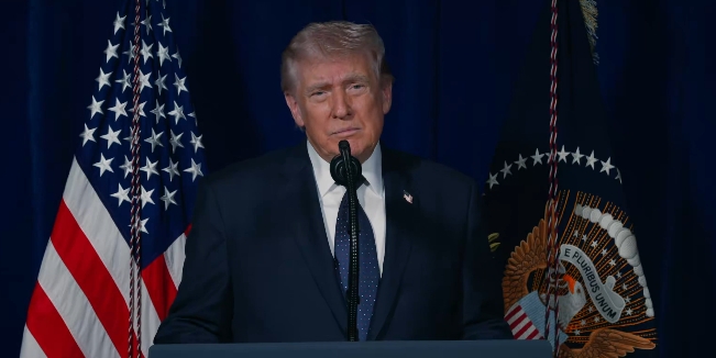 Trump criticizes Spain and pushes for Greenland at NATO meeting