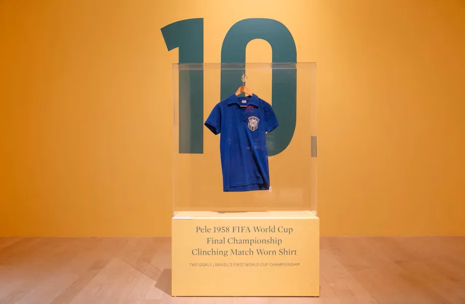 Pele's World Cup jersey sells for $4.9 million at auction in the US