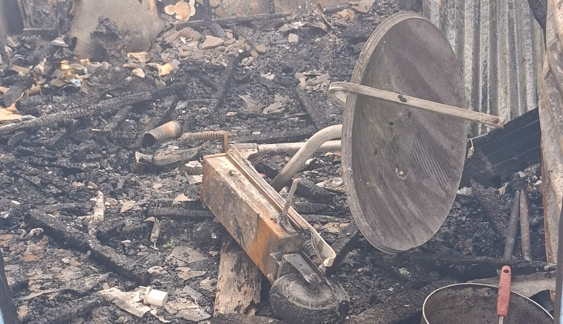 Fire in Uyo Apartment Claims Life of Young Woman