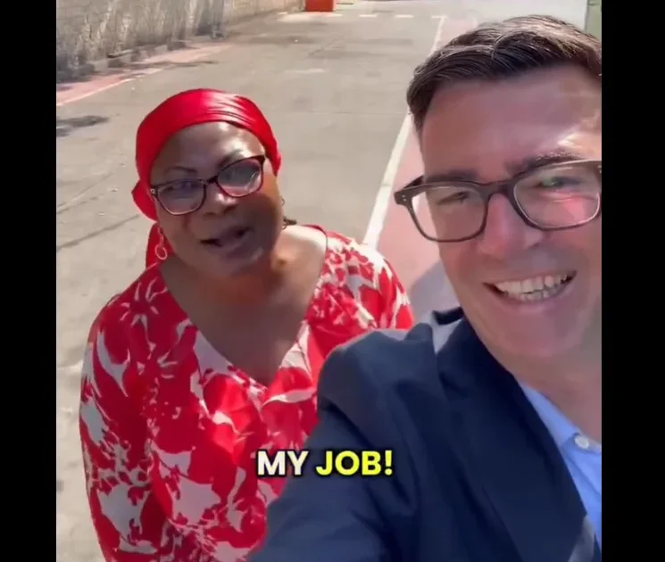 Nigerian 'London Bus Aunty' meets UK PM in bus fare cap campaign
