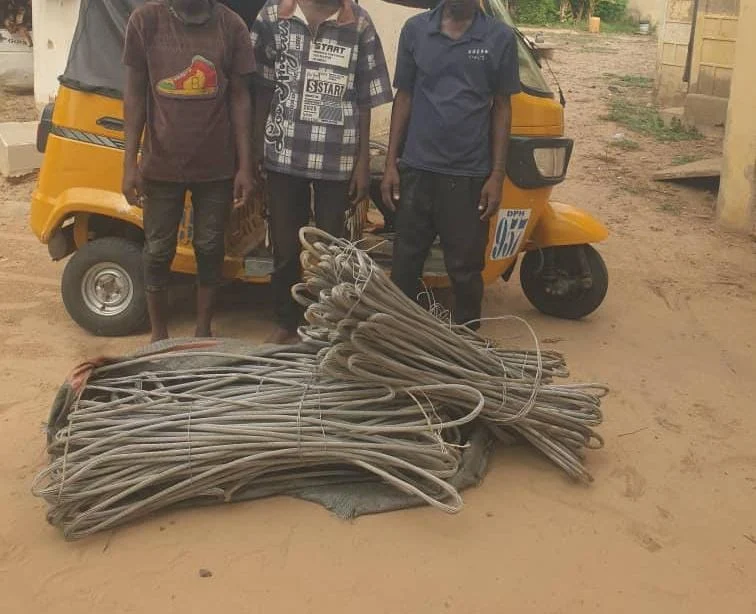 Police catch three suspected vandals in Yobe, recover stolen cables