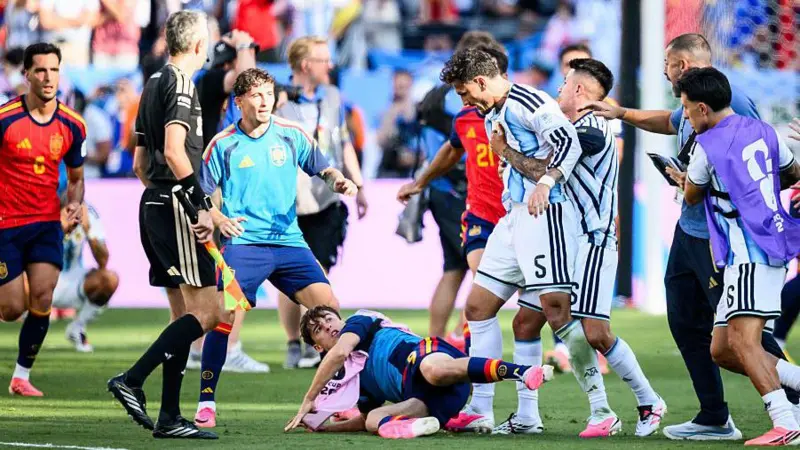 FIFA looks into Argentina players after clash with Spain