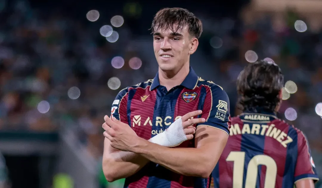 Real Madrid signs Carlos Espi from Levante for 25 million euros