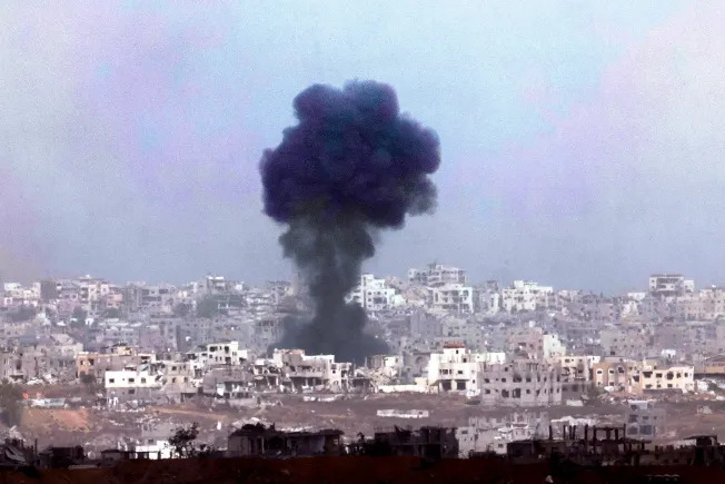 Hamas and Israel Set Conditions for Trump's Disarmament Deal
