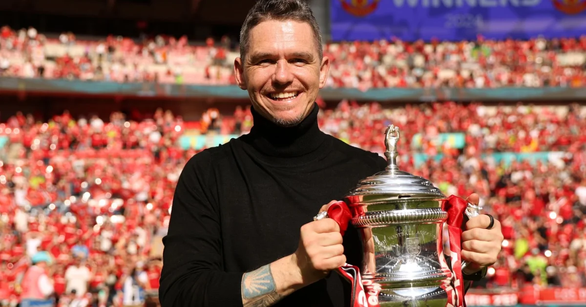 Marc Skinner parts ways with Manchester United women