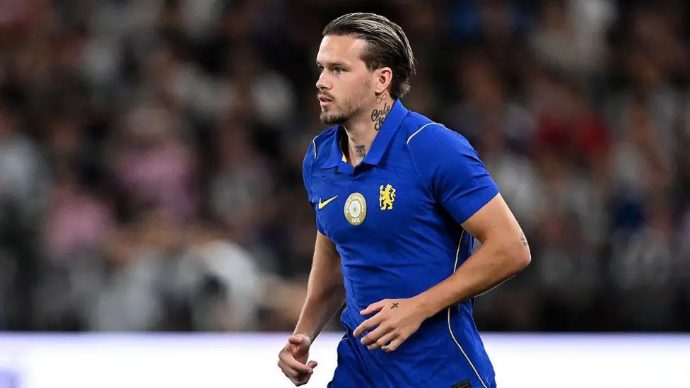 Mudryk makes comeback as Chelsea falls to Juventus in Hong Kong