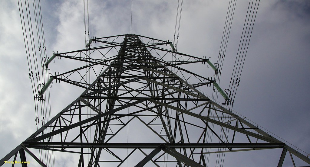 Suspected thief found dead at electricity tower in Delta