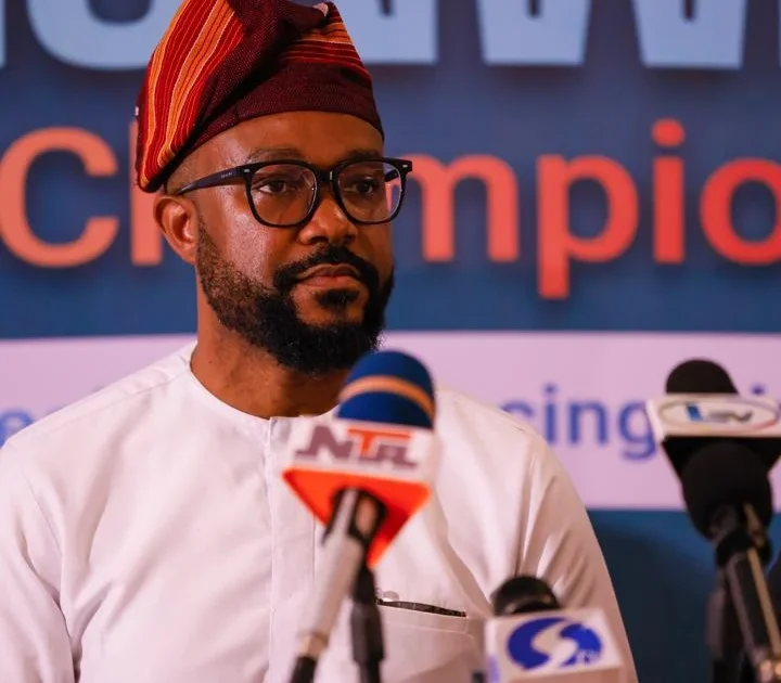 Nigerian Leader Takes Charge of Commonwealth Fencing Federation
