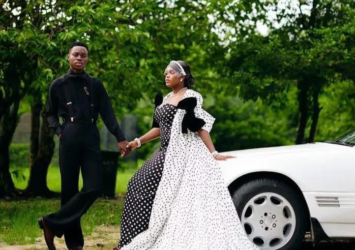 Peller and Jarvis to Hold White Wedding Today, Live Stream for Fans