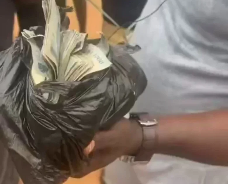 Voters Claim Money Was Shared at Osun Election Polls