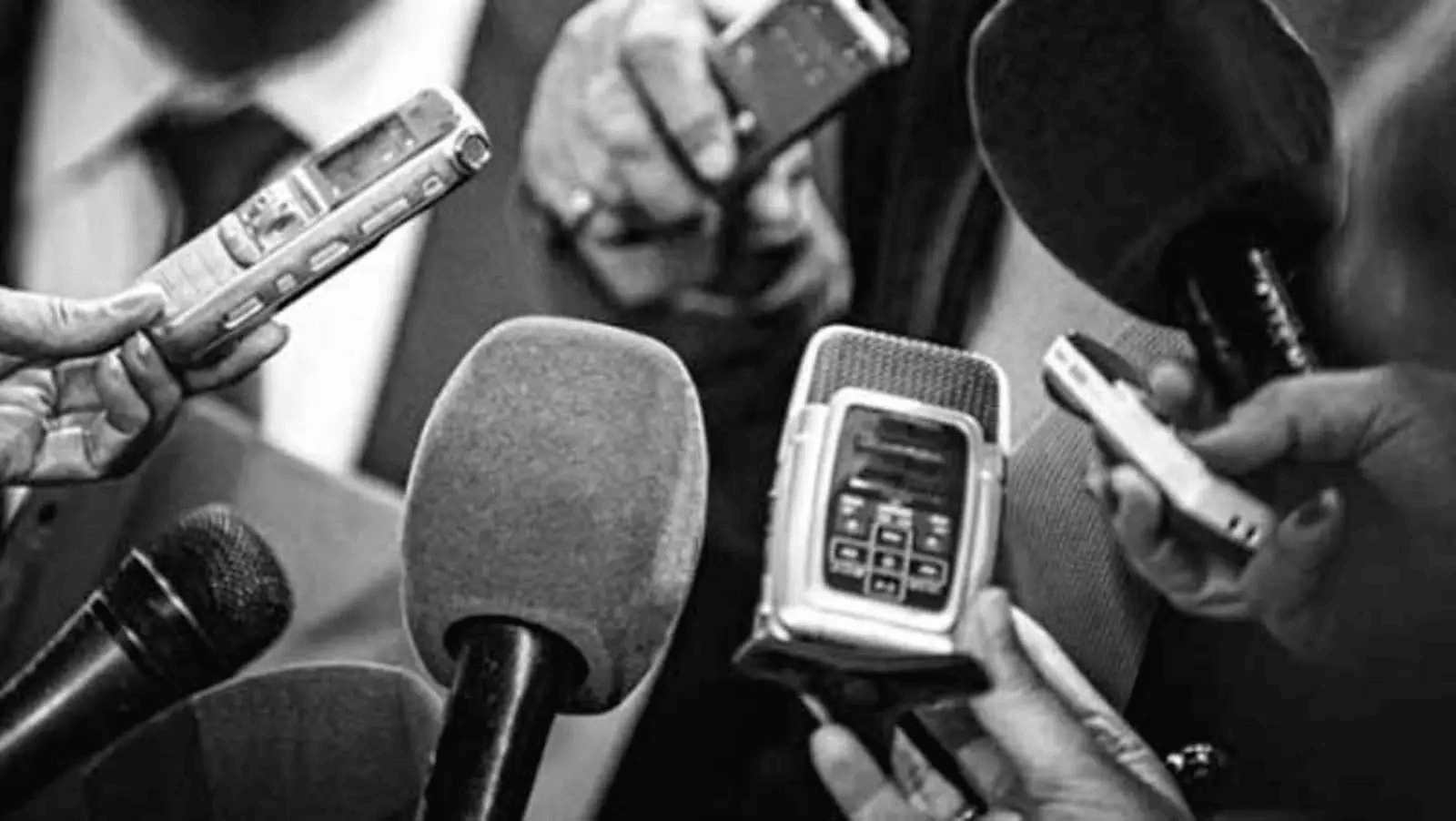 Cameroon journalist detained for sharing photo of security forces