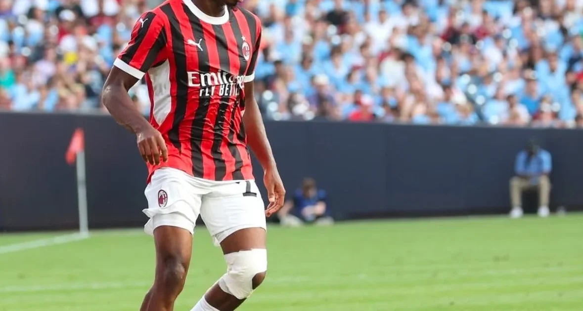 Chukwueze Thrives in New Role at Milan Under Amorim