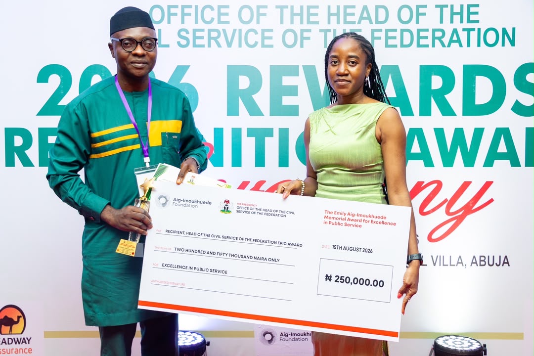 Foundation recognises three civil servants for their great work