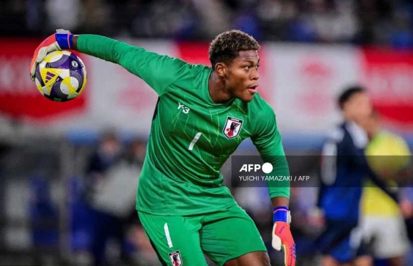 Zion Suzuki Set to Make History as Japan's First EPL Goalkeeper