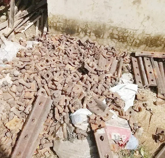 Police nab vandal in Bauchi, recover stolen railway slippers