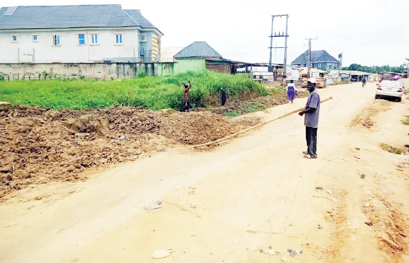 Residents of Karanla plead for road repairs in Ogun State
