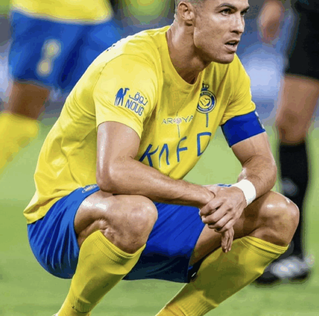 Postecoglou explains why he took off Ronaldo at half-time