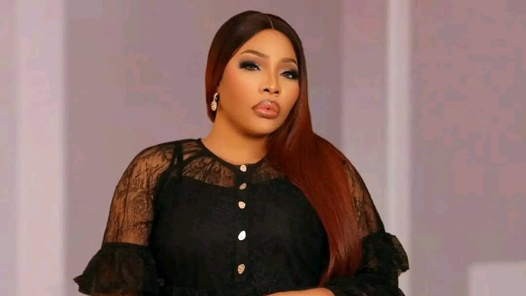 Doris Ogala Promises to Fight for Nnamdi Kanu's Release if Elected Governor of Abia