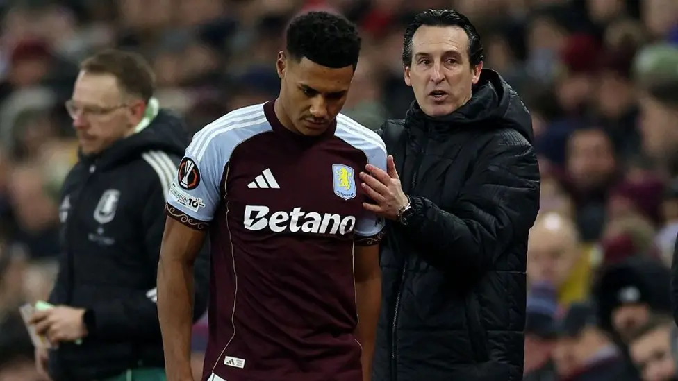 Watkins says sorry to Villa team before leaving