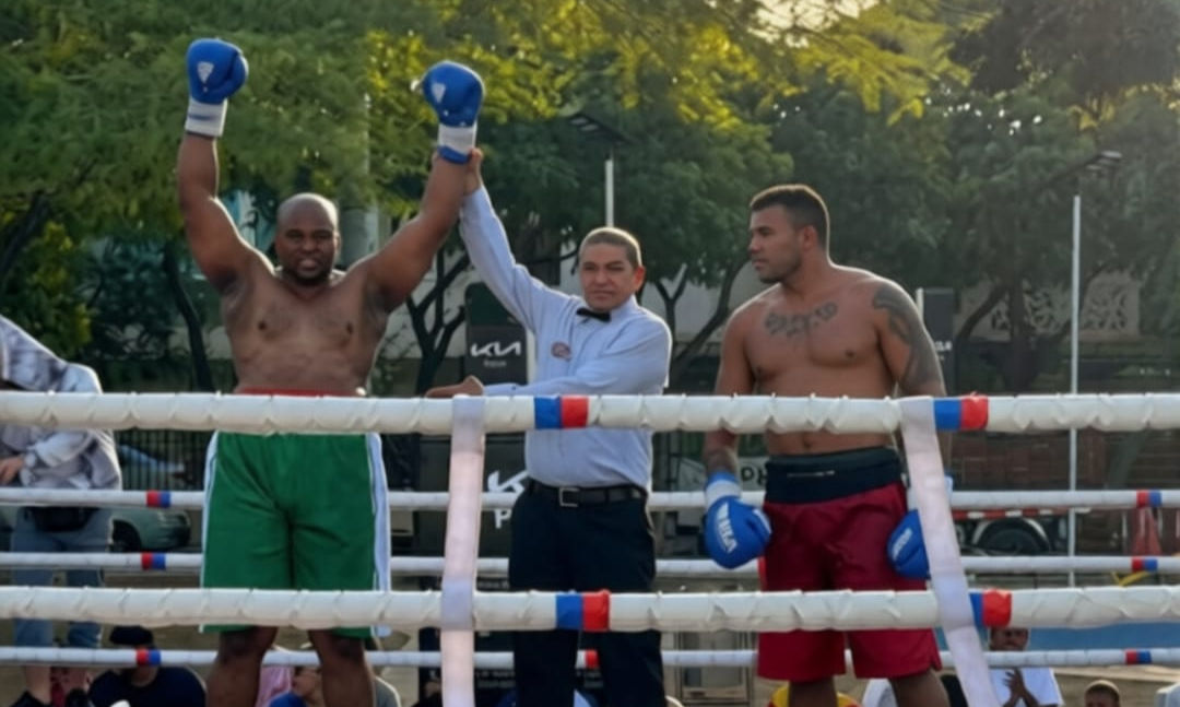 Umohette marks 20th win, praises Anthony Joshua and Itauma