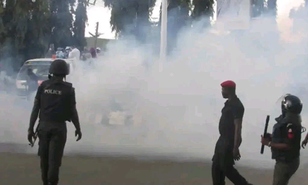 Police Use Tear Gas on Pensioners Protesting Unpaid Benefits in Lagos