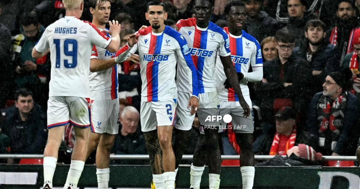 Sarr Struggles After Failed Move to Liverpool, Coach Sage Says
