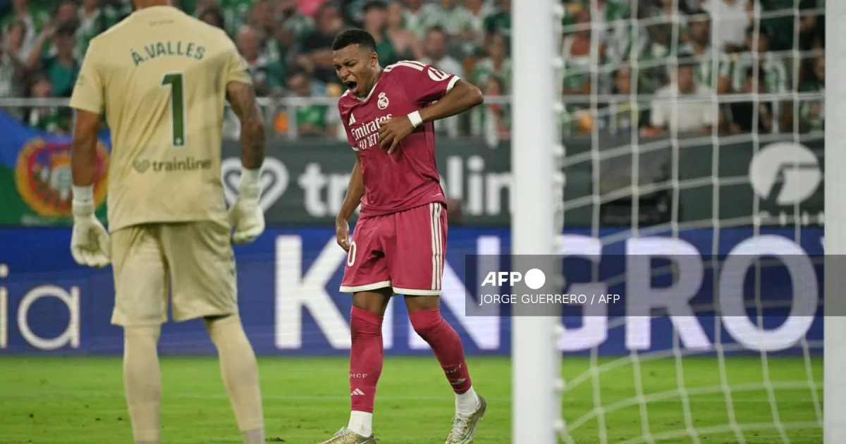 Betis Stuns Madrid with 1-0 Victory as Mbappe Misses Penalty