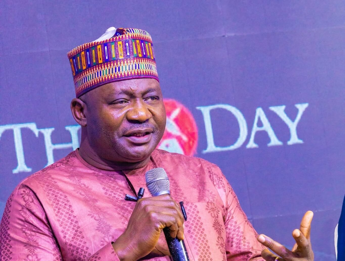 APM criticizes Defence Minister over insecurity claims