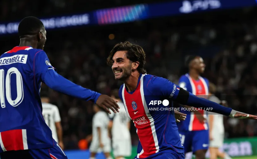 PSG Thrashes Slovan 6-1 with Torres Hat-Trick