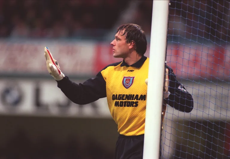 Former West Ham Goalkeeper Ludek Miklosko Passes Away at 64
