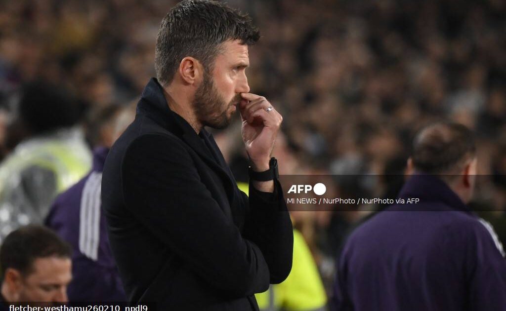 Carrick Calls Talk of His Job Future 'Ridiculous' After Bad Results