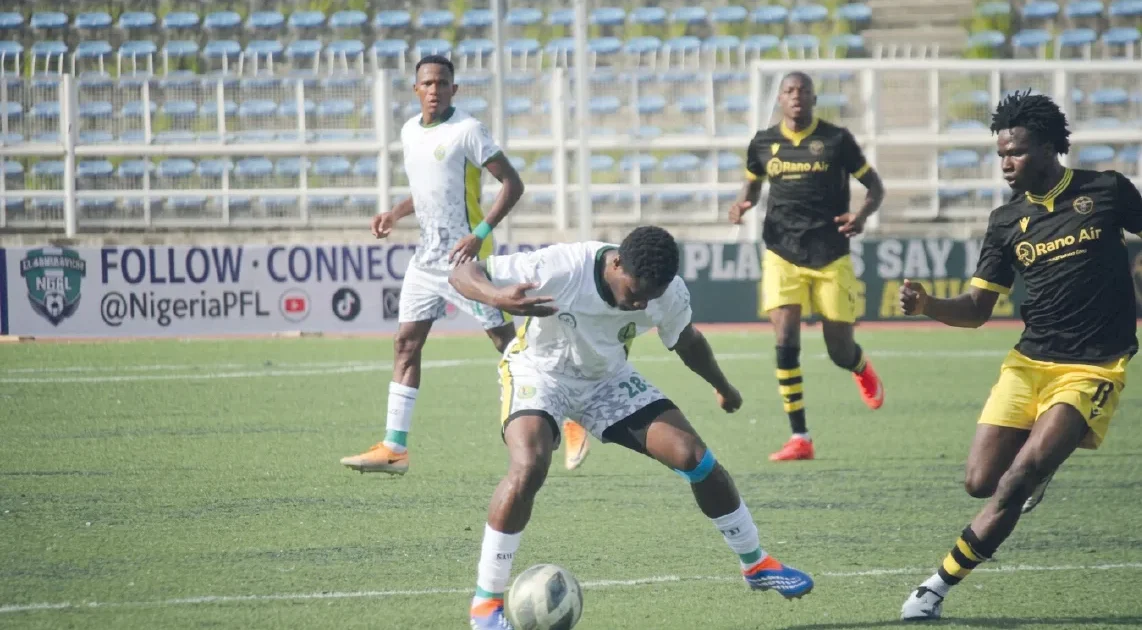 Zulkifilu’s late goal secures win for Ranchers Bees against Benin Arsenals