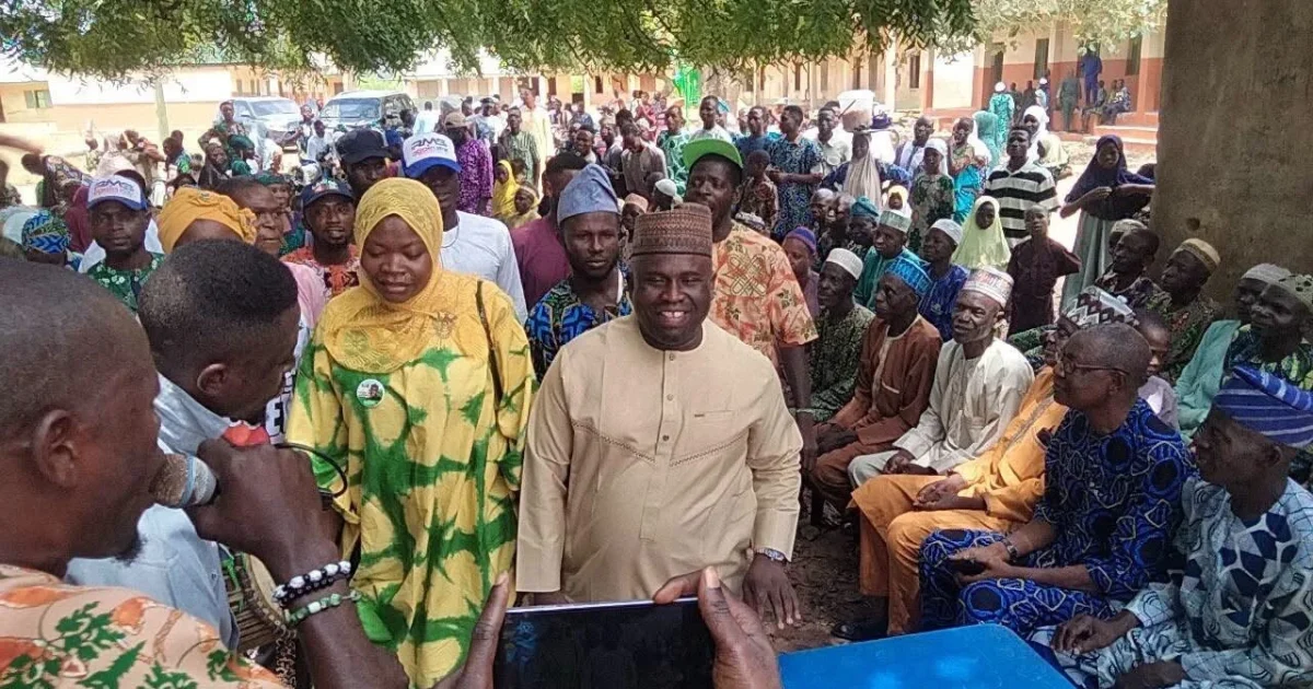 1,500 PDP Members Join APC in Kwara