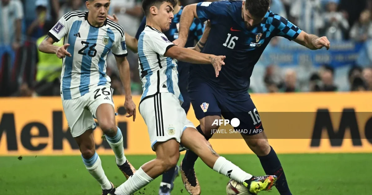 Roma say Dybala and Molina won't join Messi's farewell match