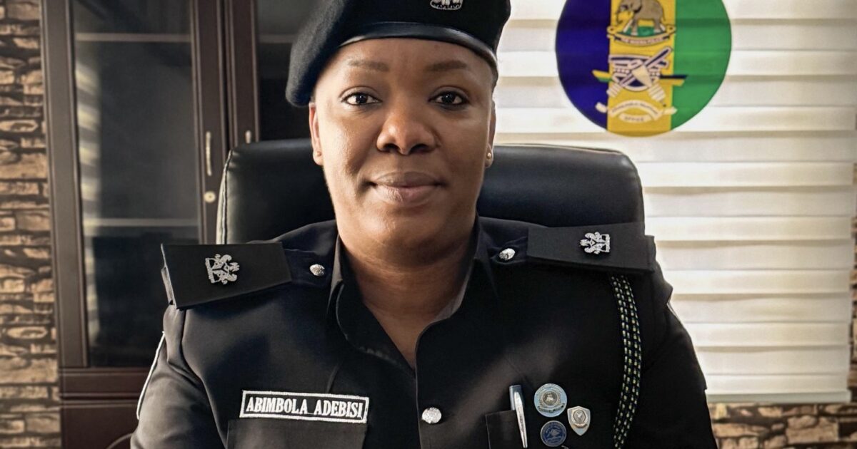 Driver flees after hitting policewoman during Tinubu's arrival