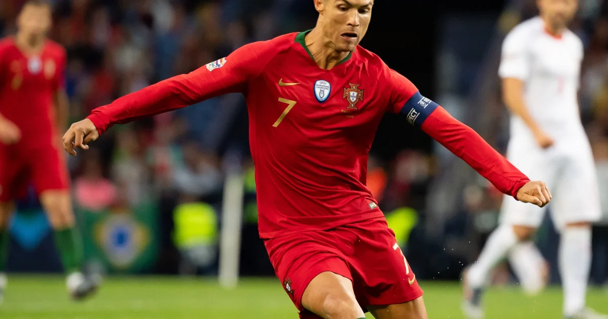 Bruno Fernandes Calls Ronaldo Portugal's Biggest Legend